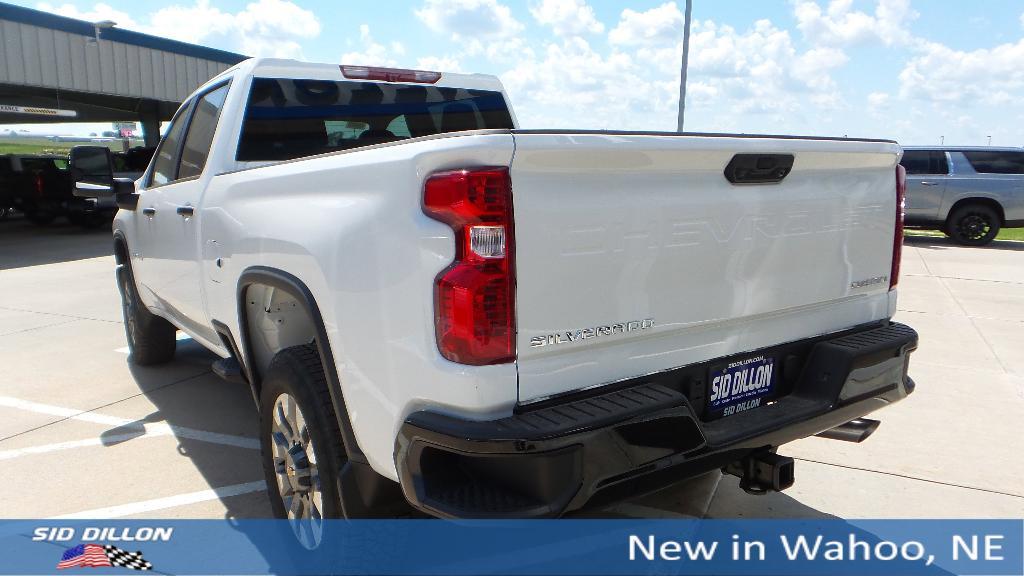 new 2025 Chevrolet Silverado 2500 car, priced at $57,500