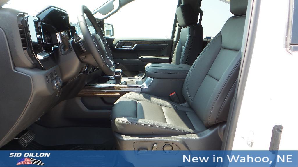 new 2025 Chevrolet Silverado 1500 car, priced at $68,610