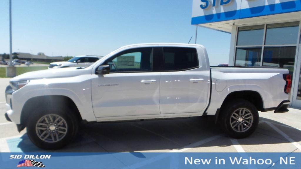 new 2024 Chevrolet Colorado car, priced at $38,675