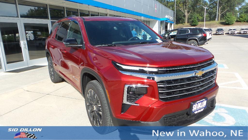 new 2026 Chevrolet Traverse car, priced at $49,915