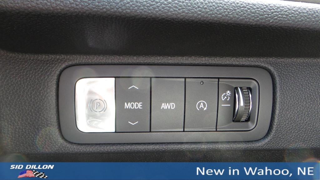 new 2026 Chevrolet Traverse car, priced at $45,695