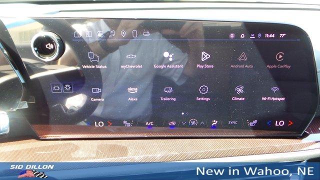 new 2025 Chevrolet Traverse car, priced at $52,130
