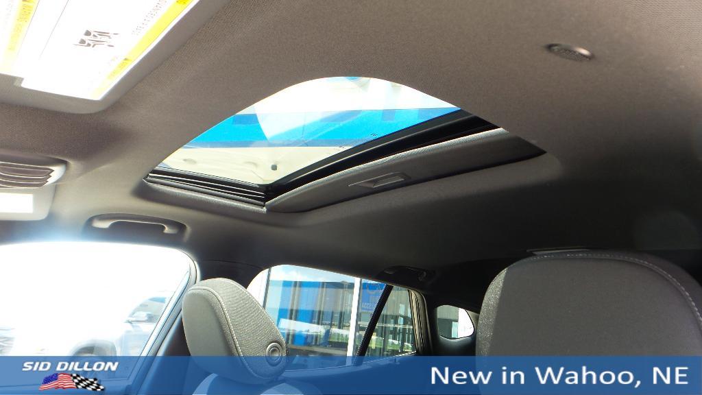 new 2025 Chevrolet Trax car, priced at $25,350