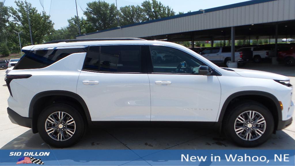 new 2025 Chevrolet Traverse car, priced at $44,417