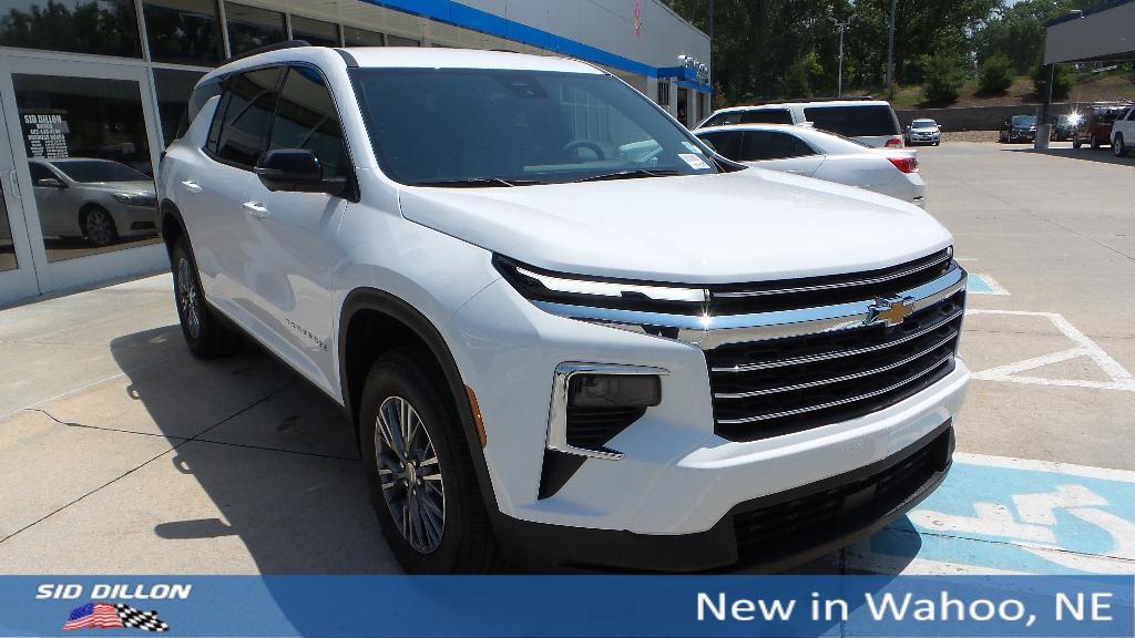 new 2025 Chevrolet Traverse car, priced at $44,417