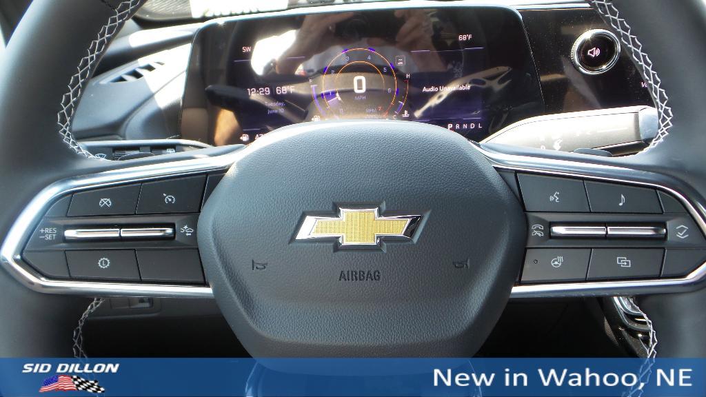 new 2025 Chevrolet Traverse car, priced at $44,417