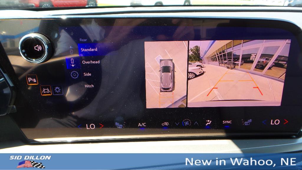 new 2025 Chevrolet Traverse car, priced at $44,417