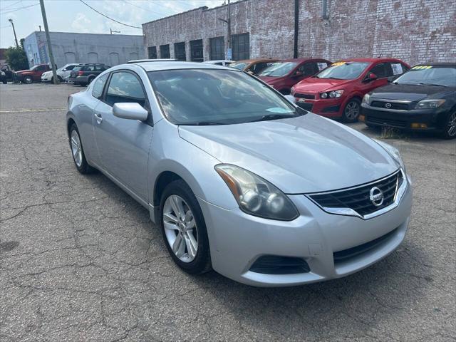 used 2012 Nissan Altima car, priced at $5,500