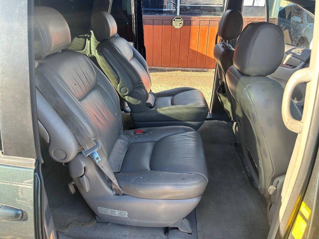 used 2004 Toyota Sienna car, priced at $6,299