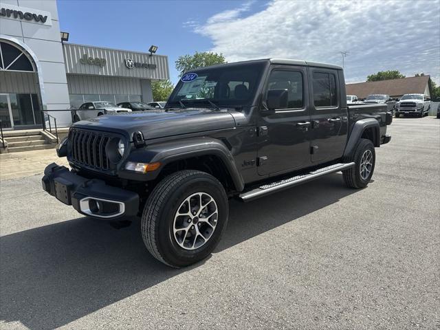 new 2024 Jeep Gladiator car, priced at $46,225