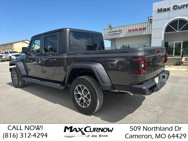 new 2024 Jeep Gladiator car, priced at $42,147