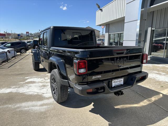 new 2024 Jeep Gladiator car, priced at $46,000