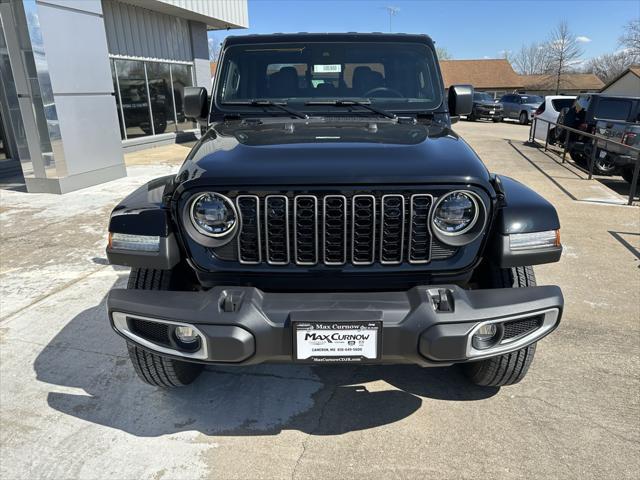 new 2024 Jeep Gladiator car, priced at $46,000