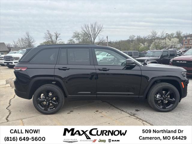 new 2025 Jeep Grand Cherokee car, priced at $48,676