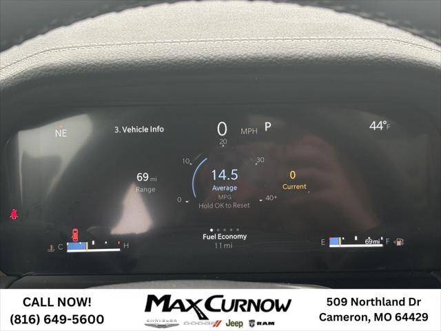 new 2025 Jeep Grand Cherokee car, priced at $48,676