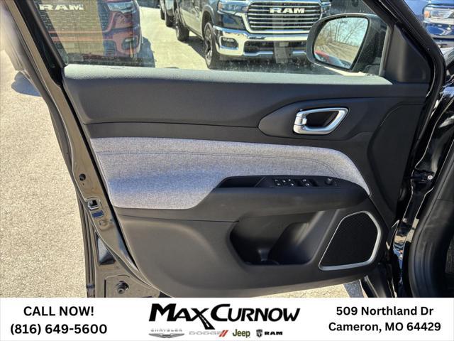 new 2025 Jeep Compass car, priced at $26,740