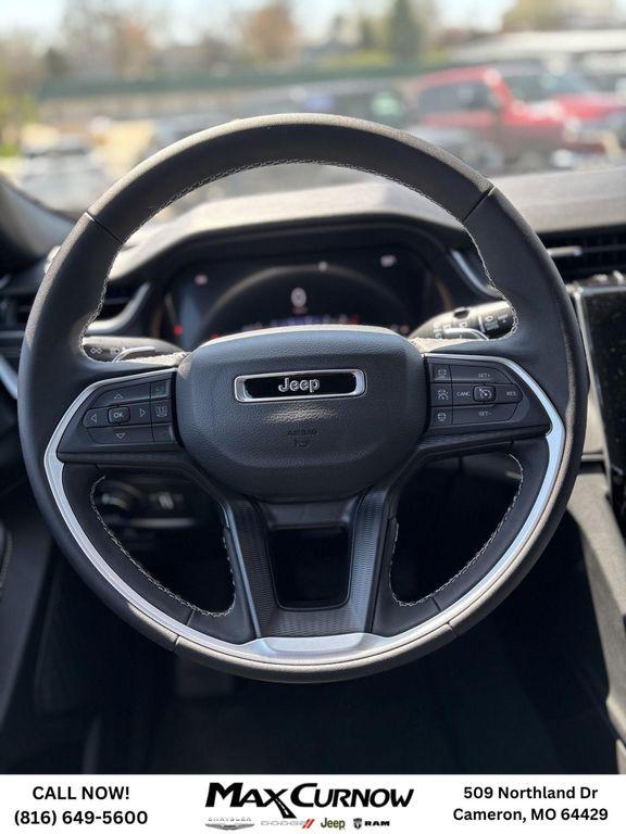 new 2024 Jeep Grand Cherokee L car, priced at $35,998