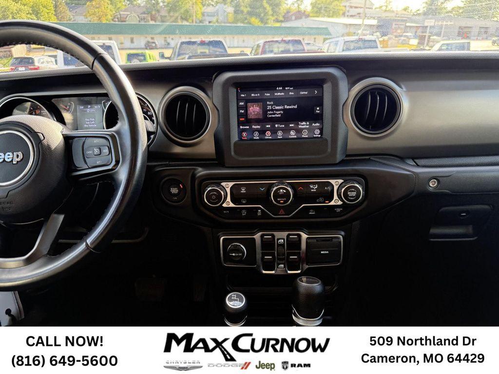 used 2022 Jeep Gladiator car, priced at $30,988