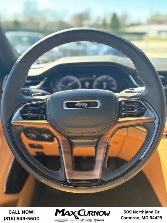 new 2025 Jeep Grand Cherokee L car, priced at $61,600