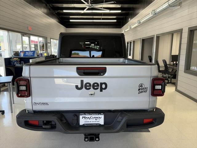 new 2024 Jeep Gladiator car, priced at $47,998