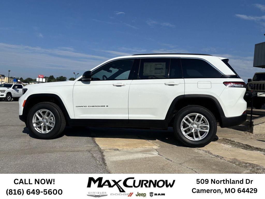 new 2025 Jeep Grand Cherokee car, priced at $44,570