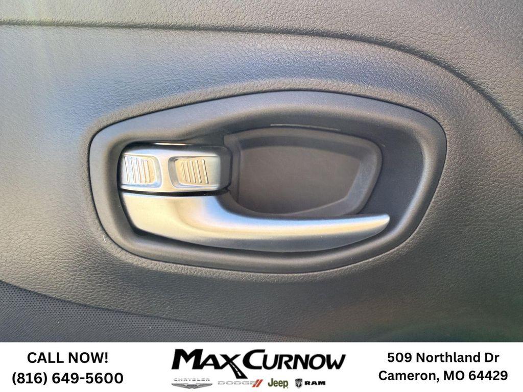 used 2021 Jeep Renegade car, priced at $12,778