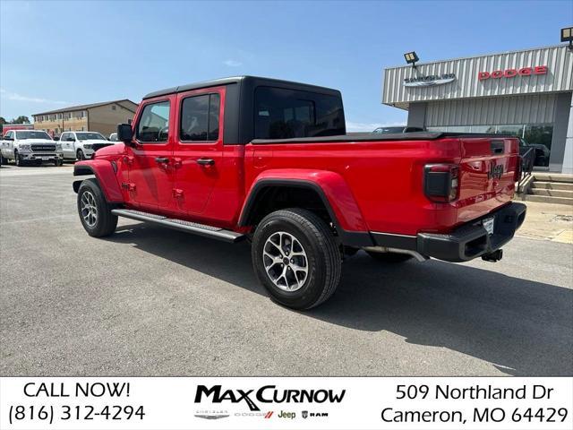 new 2024 Jeep Gladiator car, priced at $45,578