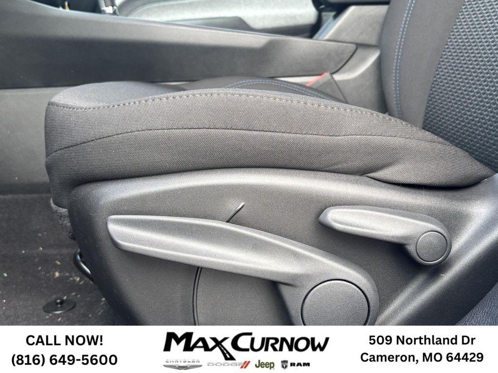 new 2025 Jeep Compass car, priced at $26,898