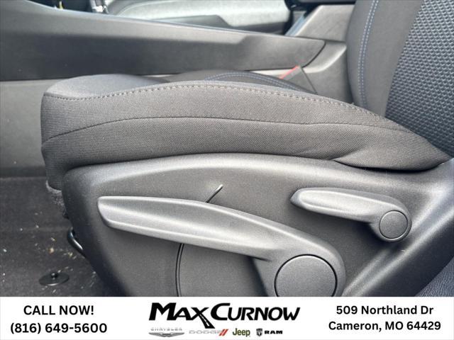 new 2025 Jeep Compass car, priced at $27,740
