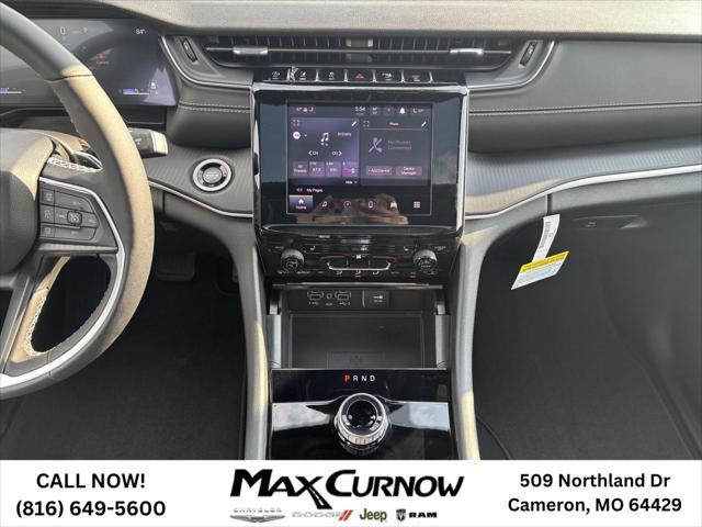 new 2025 Jeep Grand Cherokee car, priced at $38,981