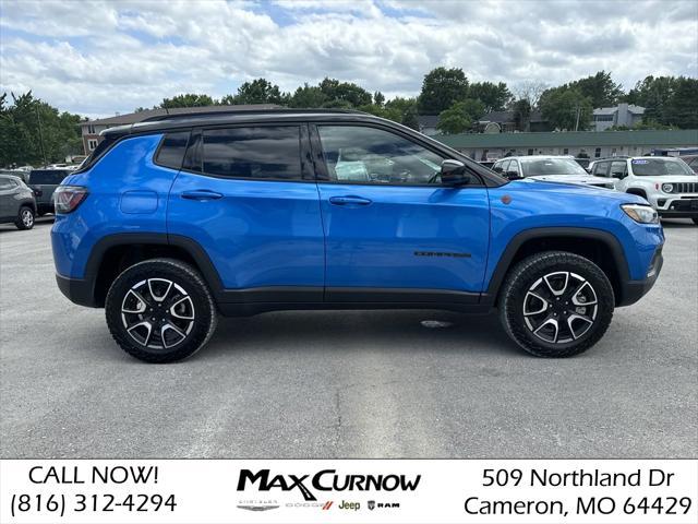 new 2024 Jeep Compass car, priced at $37,362