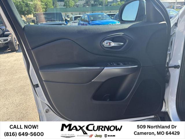 used 2019 Jeep Cherokee car, priced at $15,988