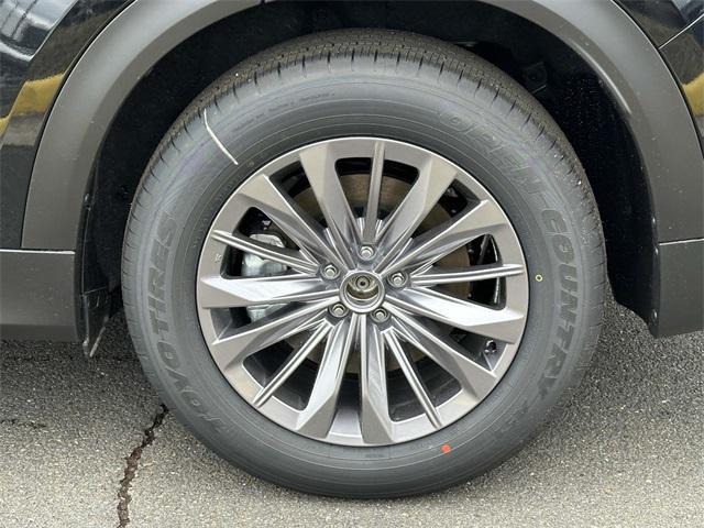 new 2025 Mazda CX-90 car, priced at $42,625