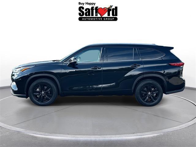 used 2021 Toyota Highlander Hybrid car, priced at $25,775