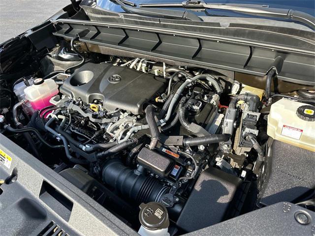 used 2021 Toyota Highlander Hybrid car, priced at $25,775
