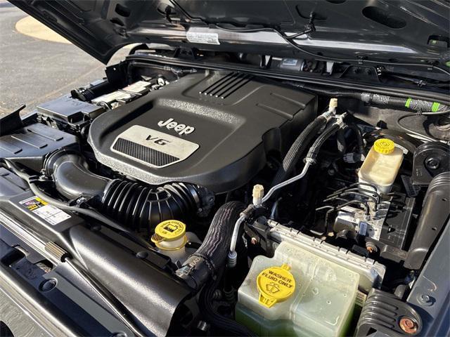 used 2016 Jeep Wrangler Unlimited car, priced at $17,475