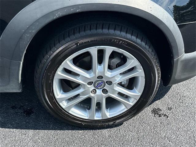 used 2016 Volvo XC70 car, priced at $13,375