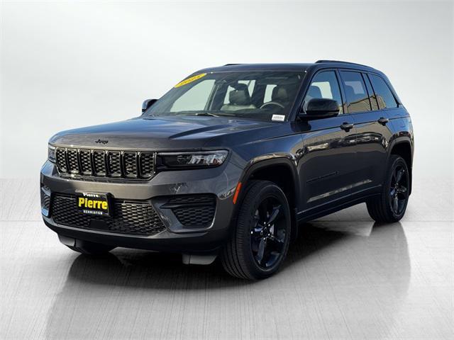 new 2025 Jeep Grand Cherokee car, priced at $49,595