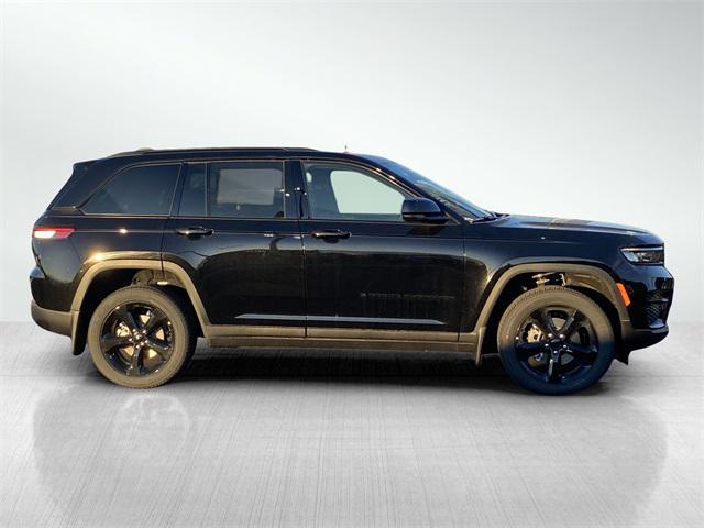 new 2025 Jeep Grand Cherokee car, priced at $49,595