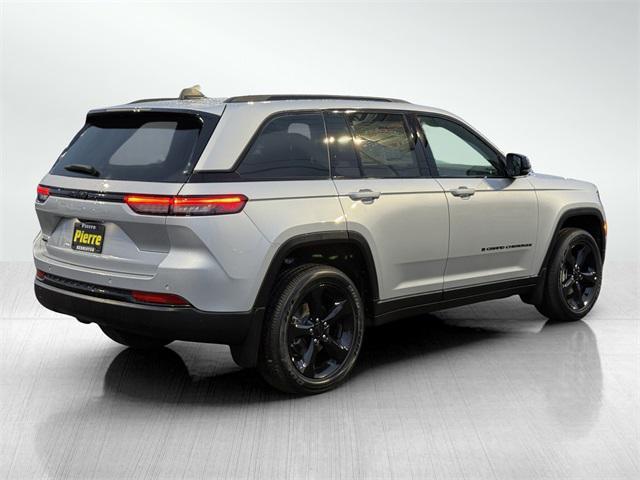 new 2025 Jeep Grand Cherokee car, priced at $49,595