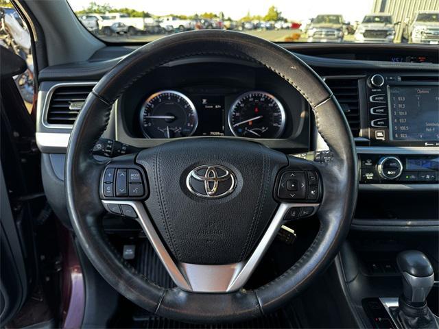 used 2019 Toyota Highlander car, priced at $29,466