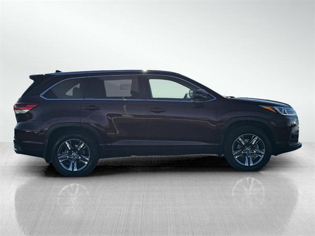 used 2019 Toyota Highlander car, priced at $29,466