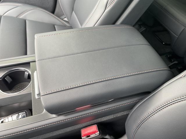 new 2025 Lincoln Nautilus car, priced at $60,070