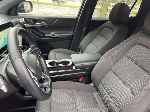 used 2025 Chevrolet Equinox car, priced at $28,000