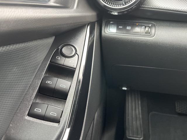 used 2025 Chevrolet Equinox car, priced at $28,000