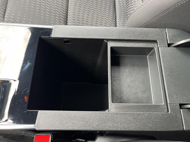 used 2025 Chevrolet Equinox car, priced at $28,000