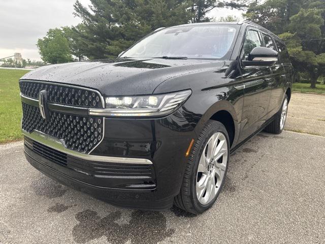 new 2025 Lincoln Navigator car, priced at $111,480