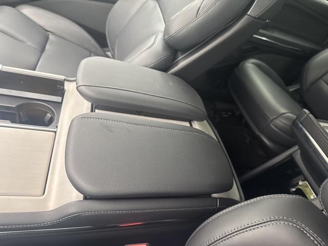 new 2025 Lincoln Navigator car, priced at $111,480