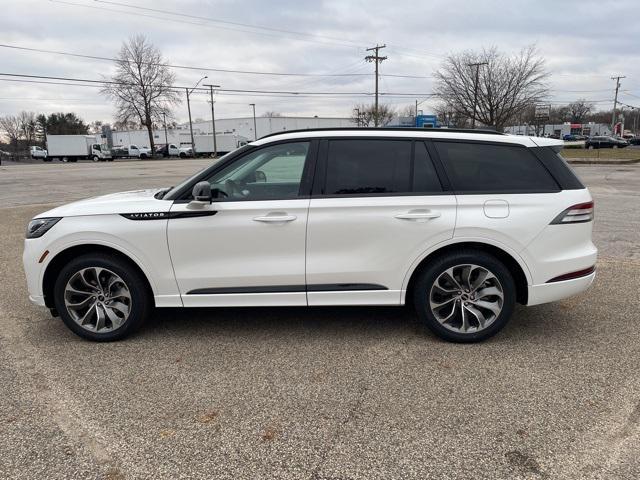 new 2025 Lincoln Aviator car, priced at $65,426