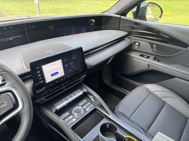 new 2025 Lincoln Nautilus car, priced at $57,943